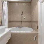 Elegant 2bd Next To Old Town 里加