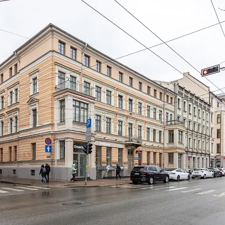 Elegant 2bd Next To Old Town Lägenhet Riga